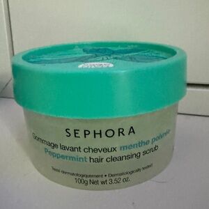 SEPHORA
Peppermint hair cleansing scrub
100g Net wt 3.52 oz.